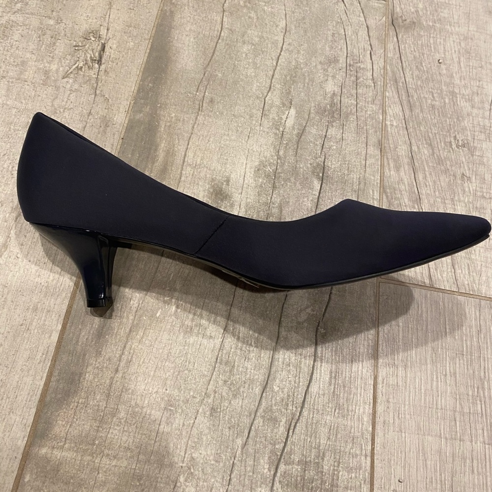 Abella Navy Blue Heels